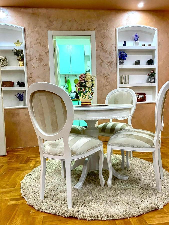 Apartman Diana Sremska Mitrovica Exterior photo